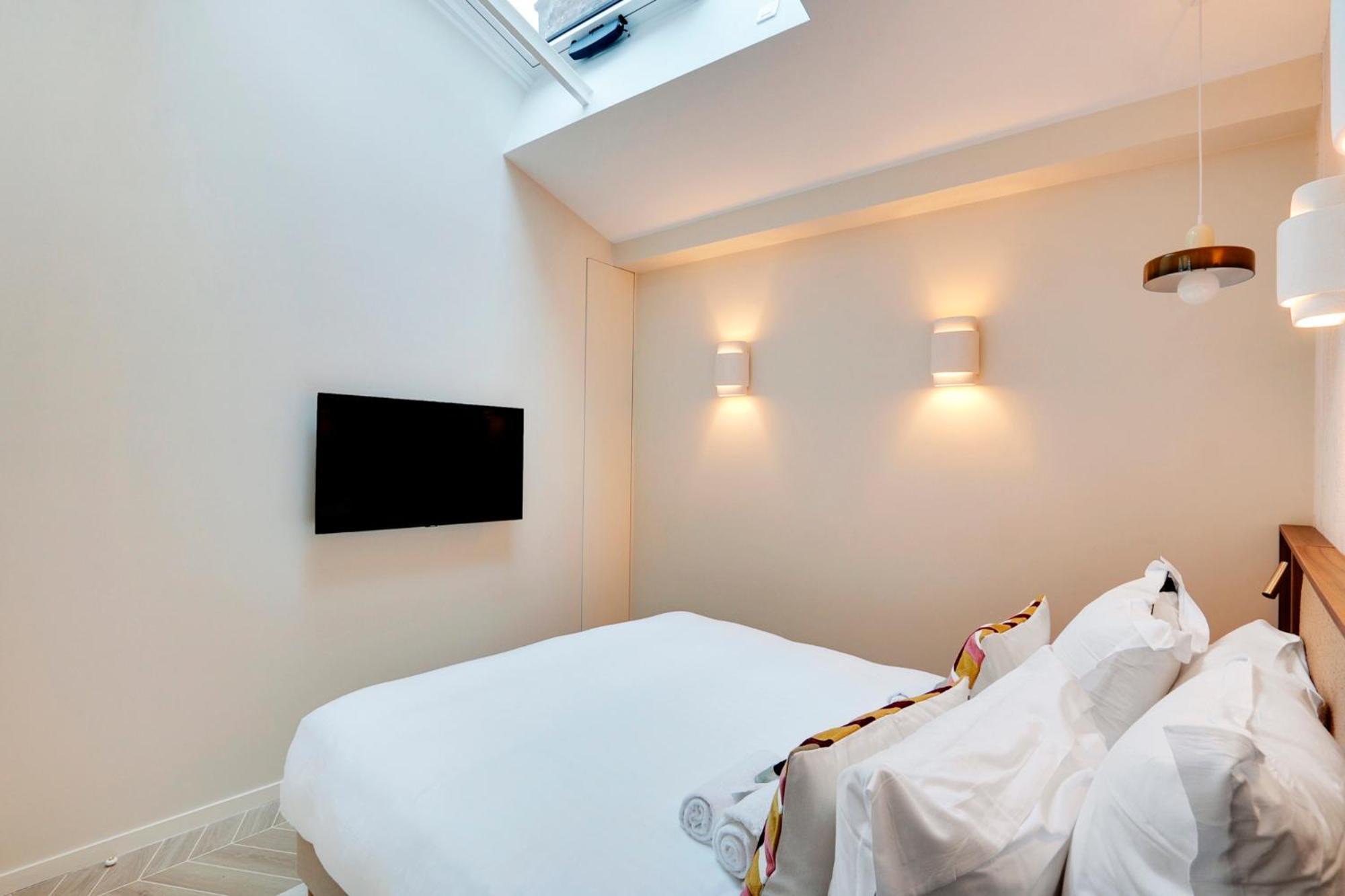 パリFabuleux Loft Blomet Tour Eiffelアパートメント エクステリア 写真